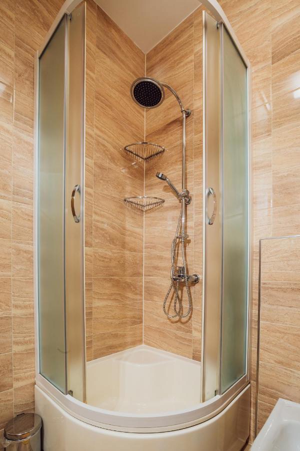 Apartments Essentia ポドストラナ エクステリア 写真